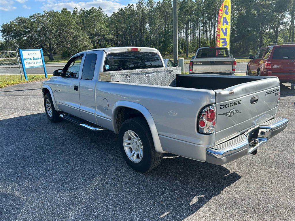 2003 Dodge Dakota SLT photo