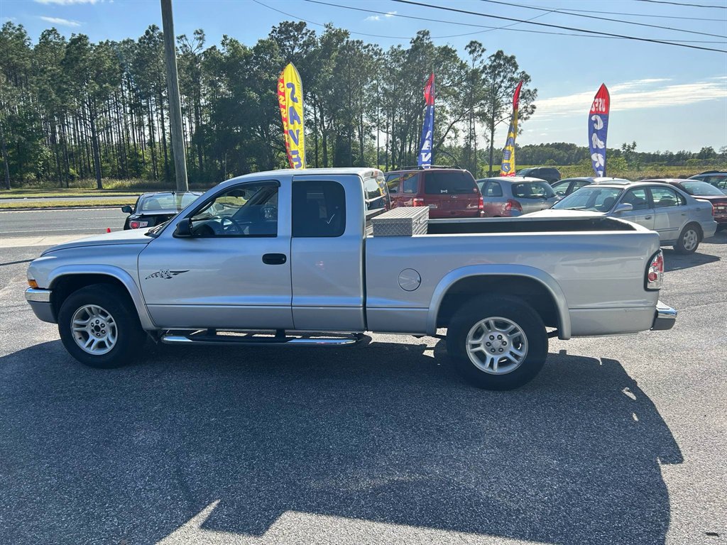 2003 Dodge Dakota SLT photo