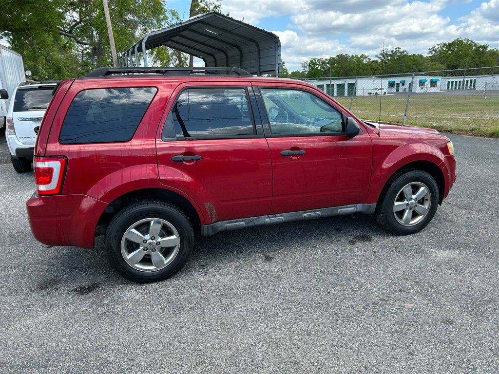 2011 Ford Escape XLT photo