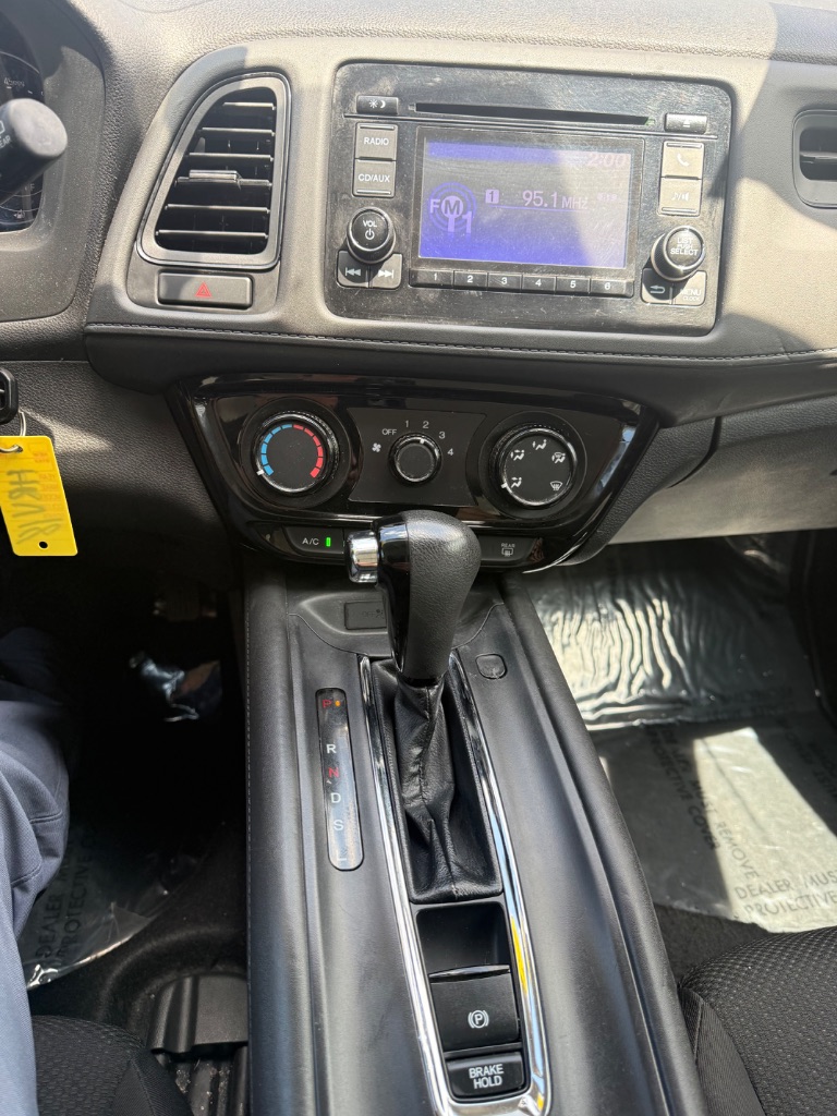 2018 Honda HR-V - $11,995