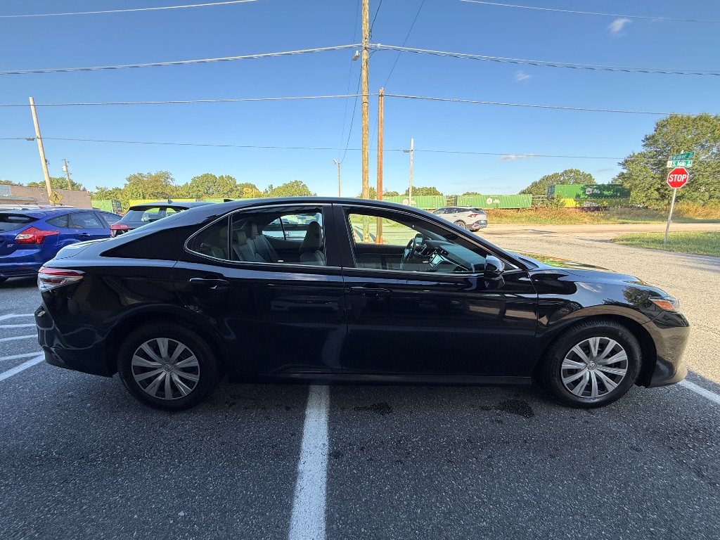 2020 Toyota Camry - $16,995
