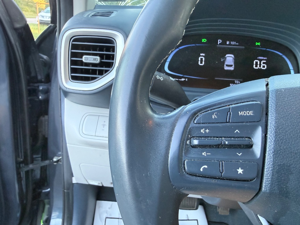 2024 Hyundai Venue - $13,995