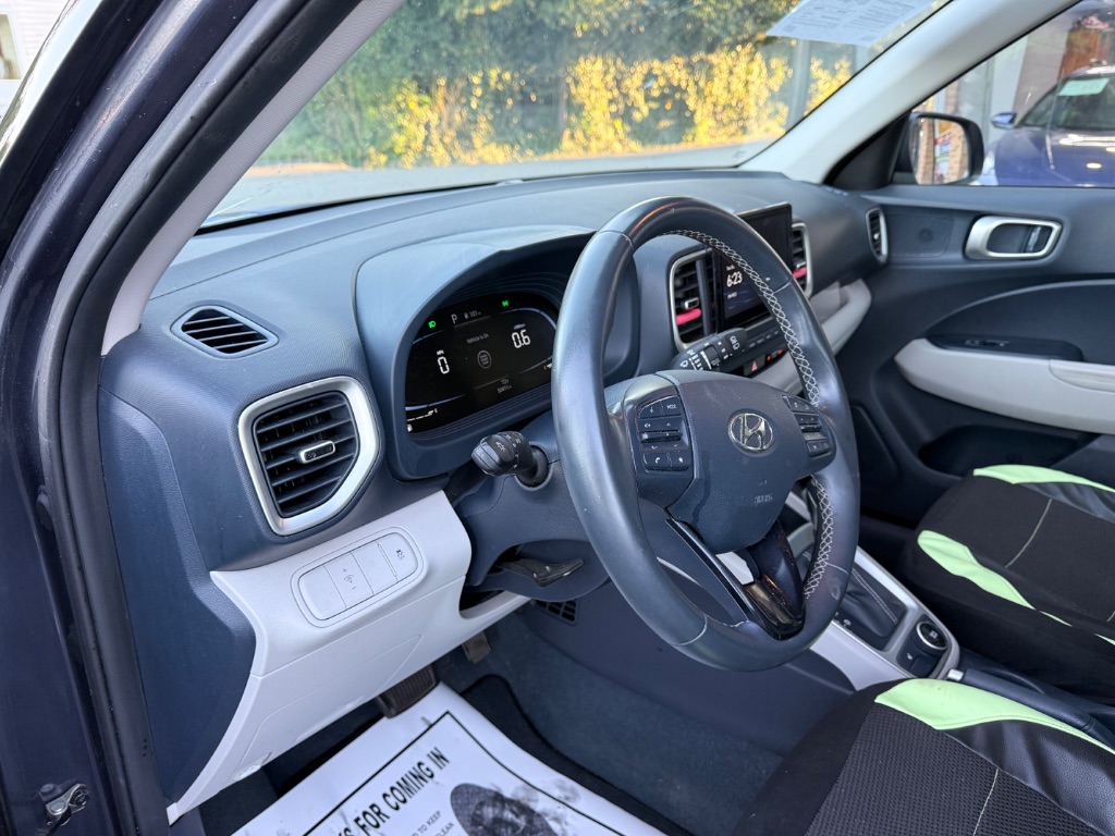 2024 Hyundai Venue - $13,995