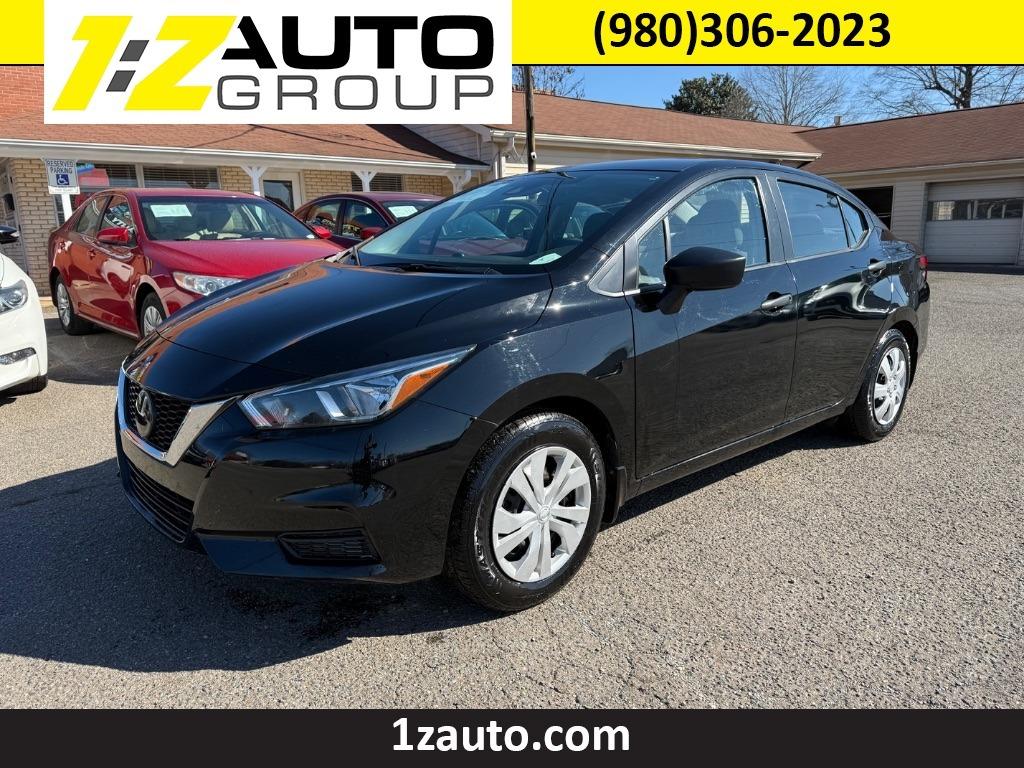 2021 Nissan Versa S photo