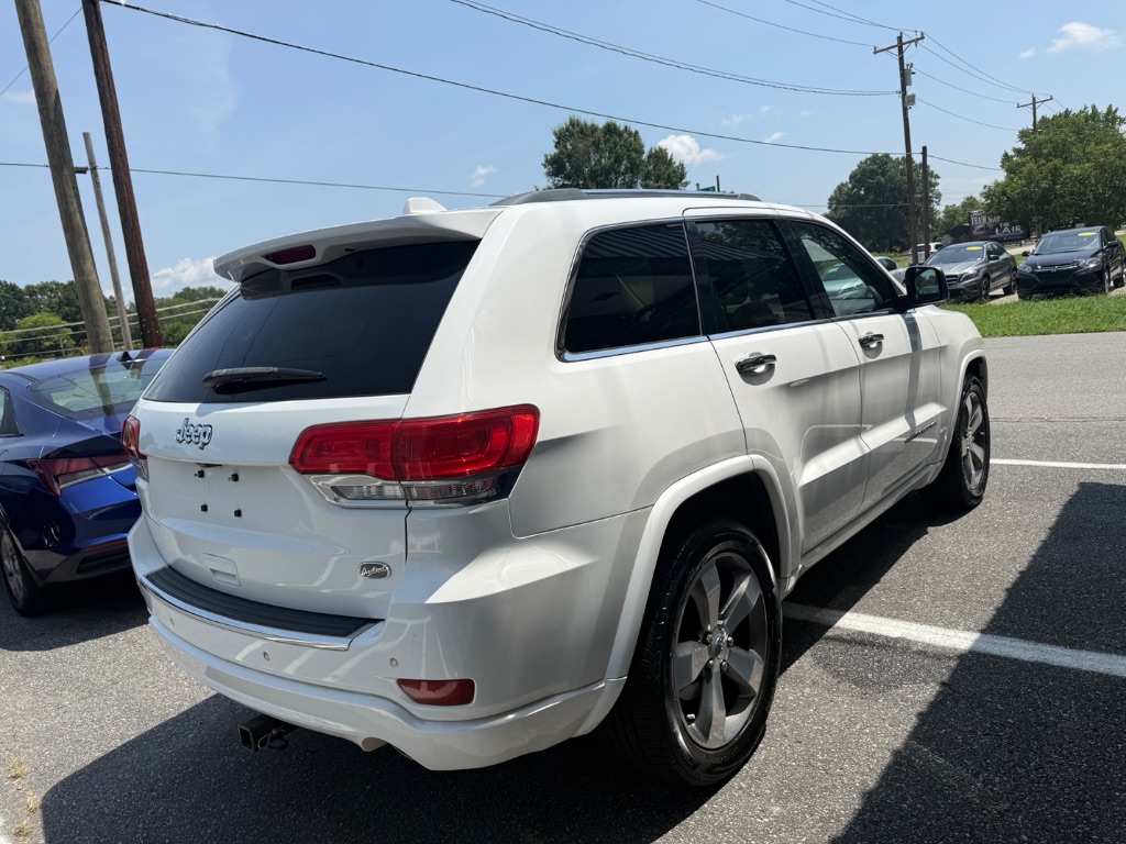 2015 Jeep Cherokee - $10,995