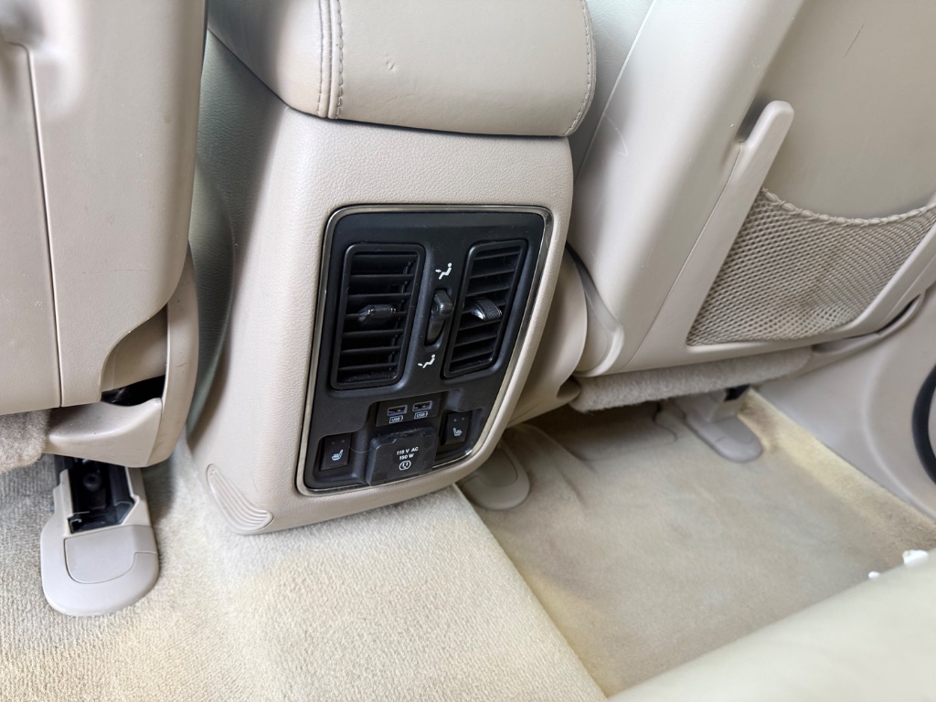 2015 Jeep Cherokee - $10,995