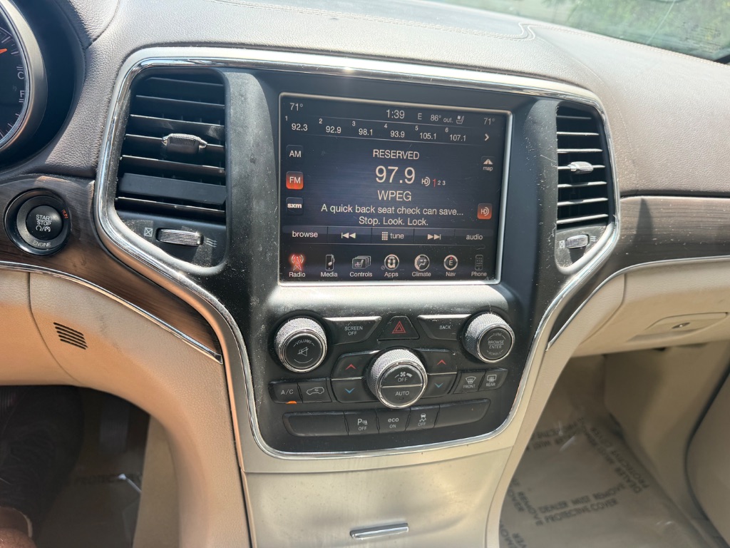 2015 Jeep Cherokee - $10,995