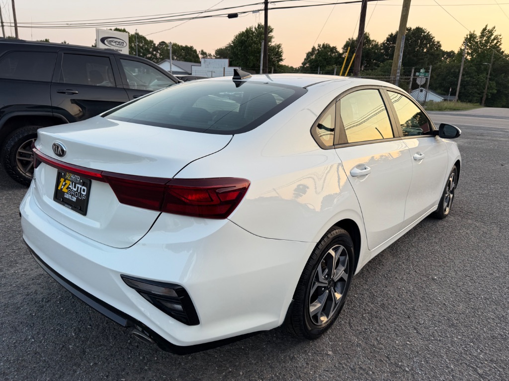 2020 Kia Forte LXS photo