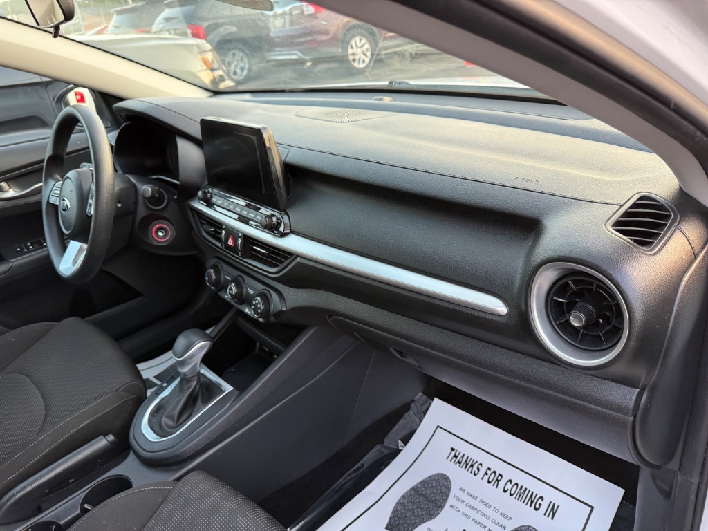 2020 Kia Forte LXS photo