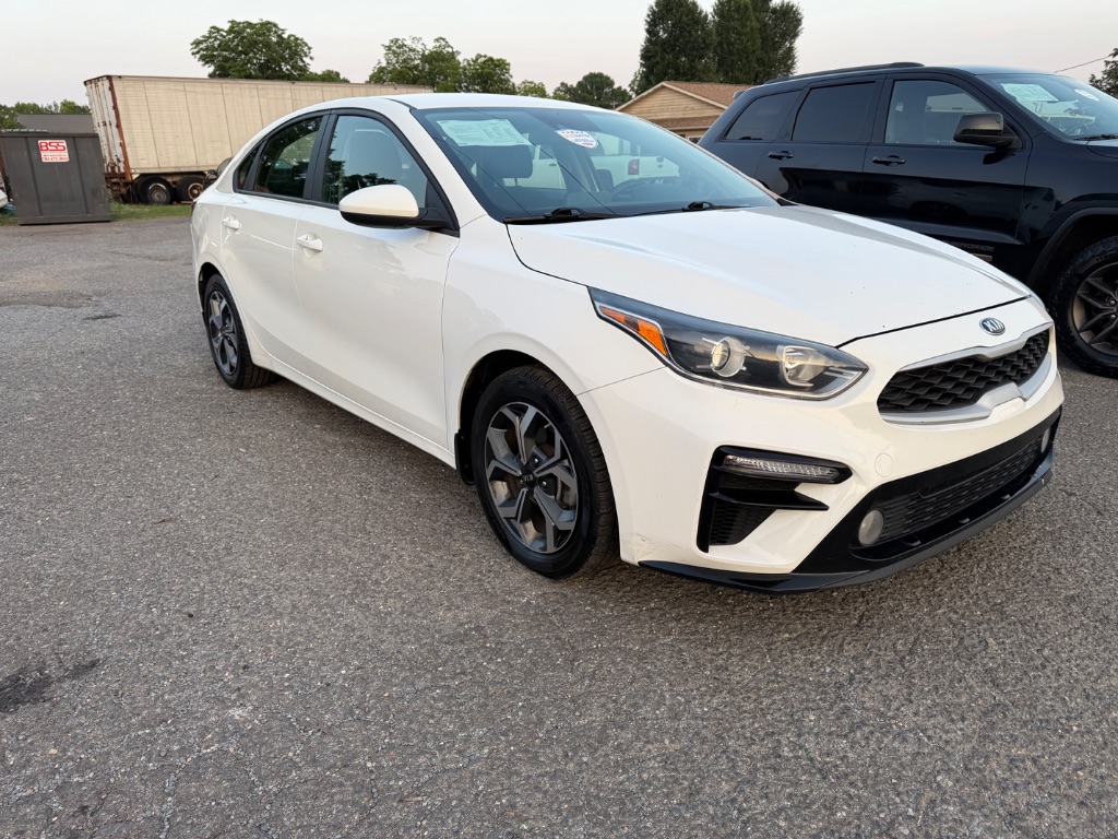 2020 Kia Forte LXS photo