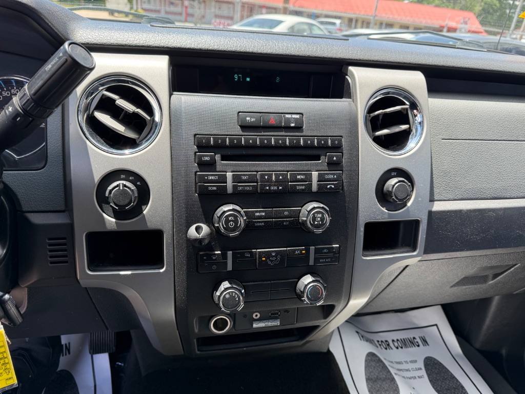 2011 Ford F-150 XL photo
