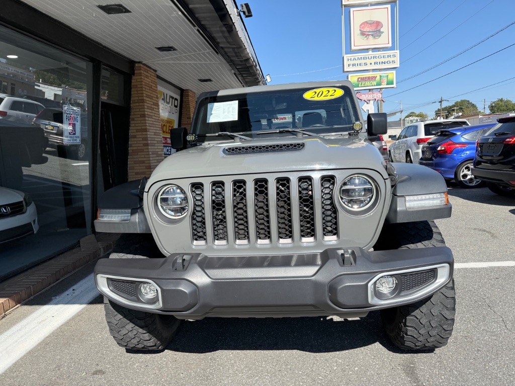 2022 Jeep Gladiator - $35,995