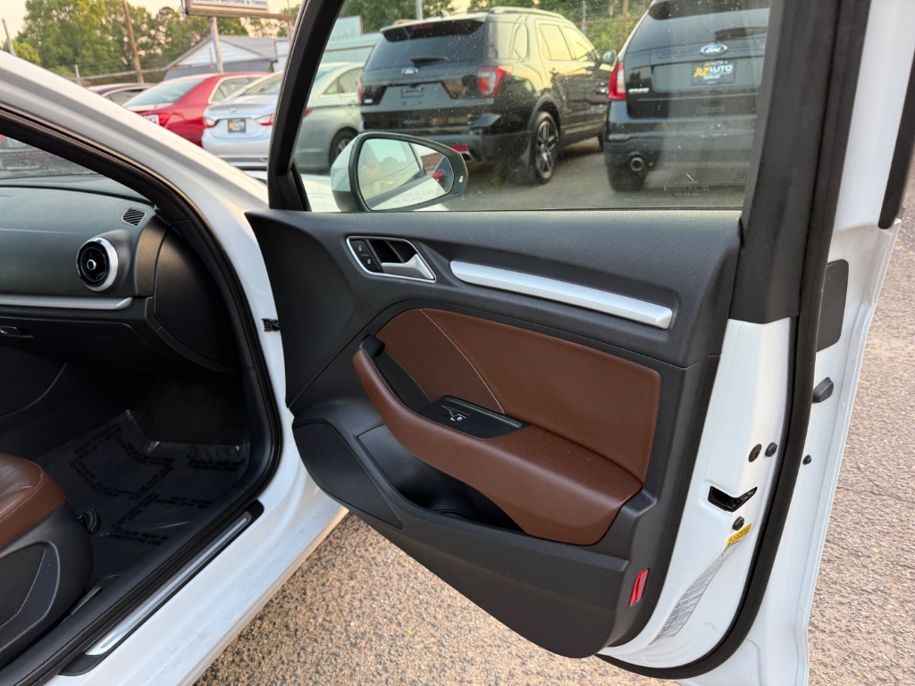 2017 Audi A3 Premium photo