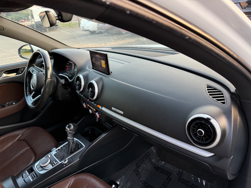 2017 Audi A3 Premium photo
