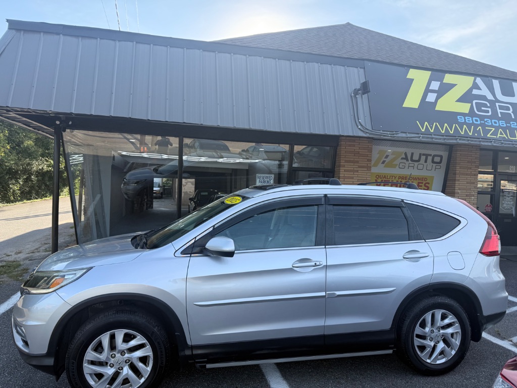 2015 Honda CR-V - $13,995