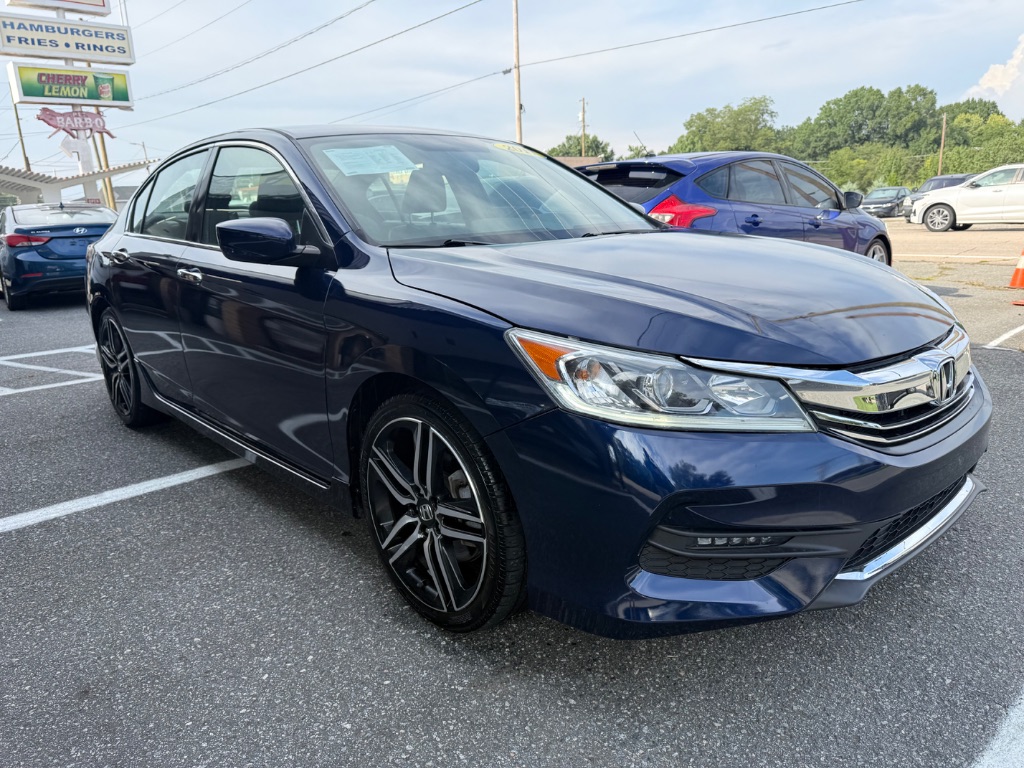 2017 Honda Accord - $12,995