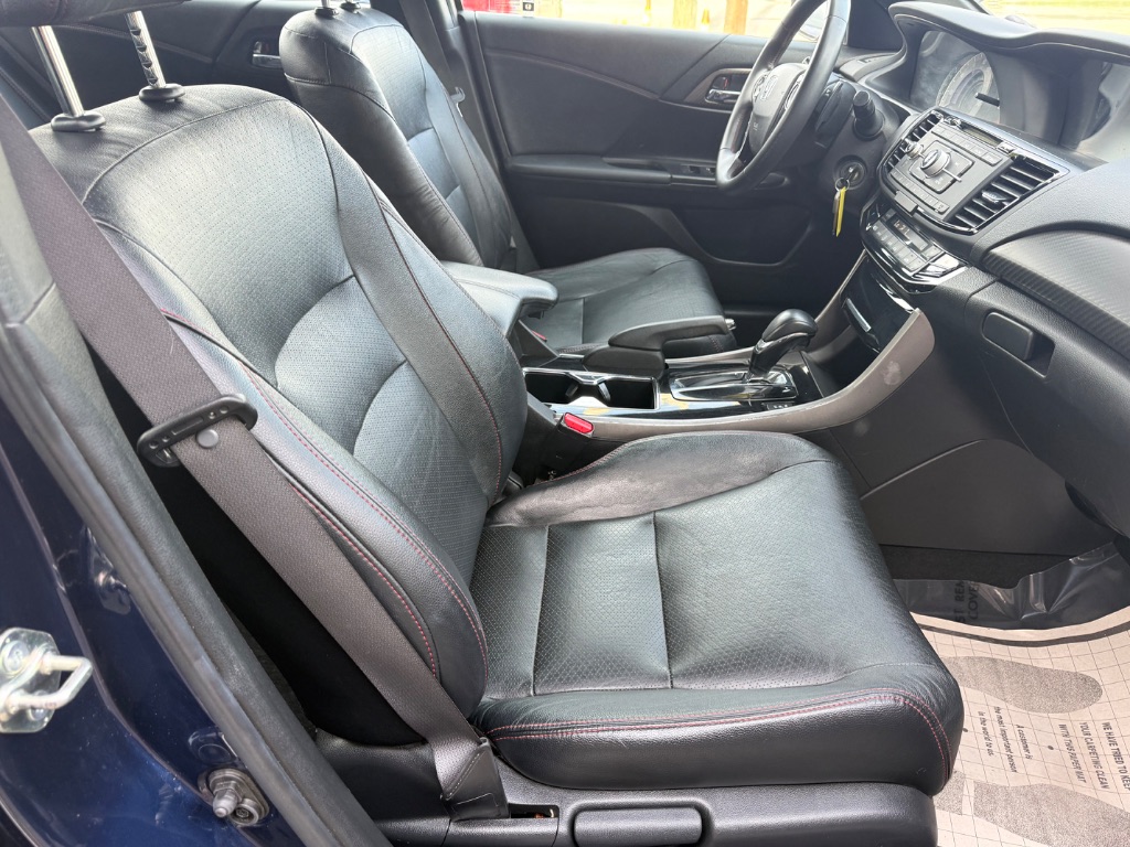 2017 Honda Accord - $12,995