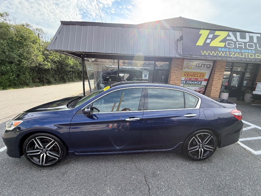 2017 Honda Accord - $12,995