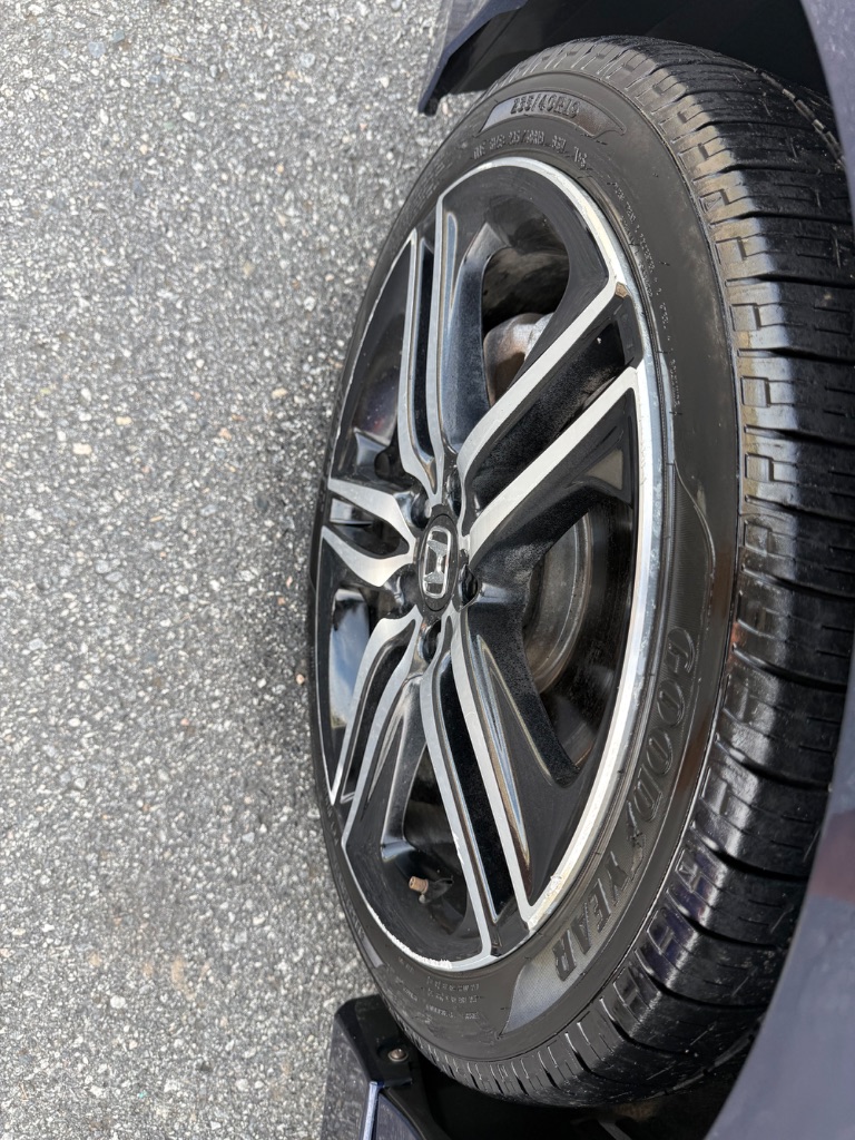 2017 Honda Accord - $12,995