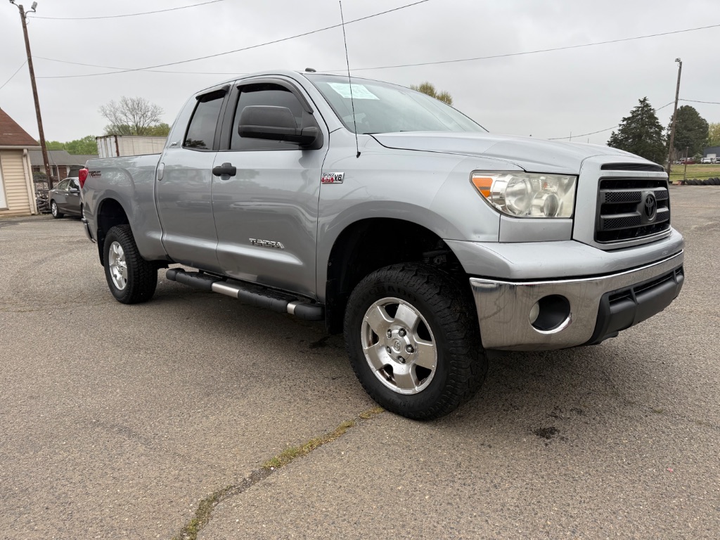 2011 Toyota Tundra Grade photo