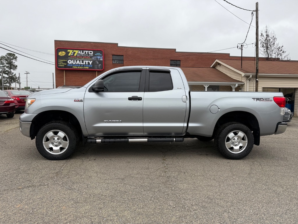 2011 Toyota Tundra Grade photo