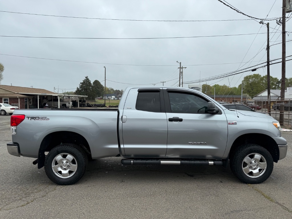 2011 Toyota Tundra Grade photo