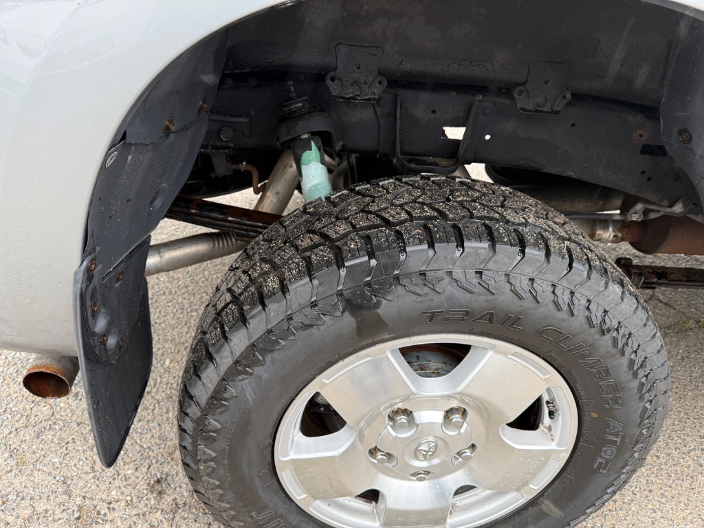 2011 Toyota Tundra Grade photo