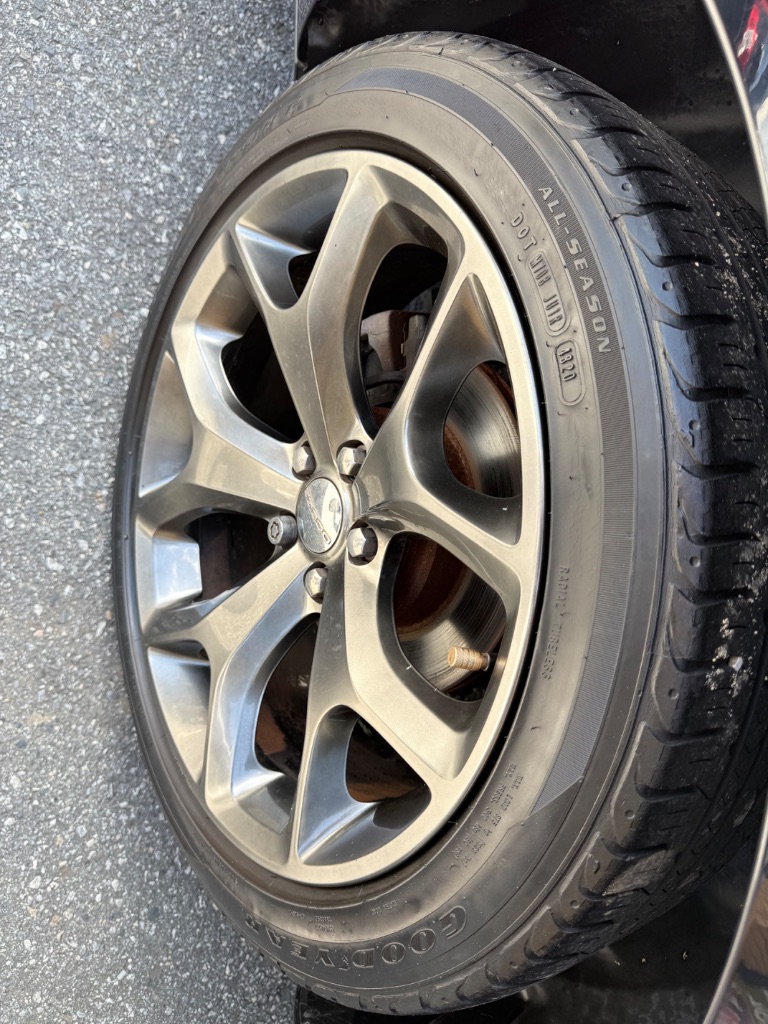 2015 Dodge Challenger - $11,995