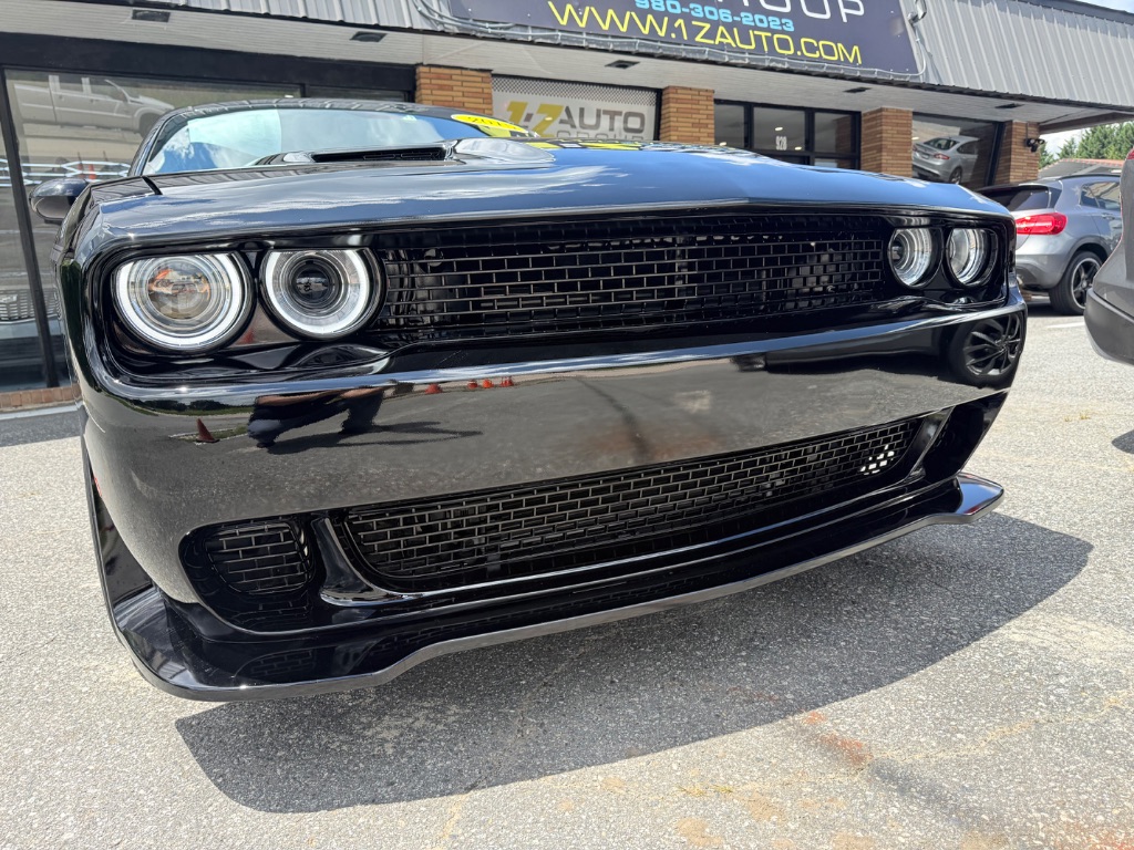 2015 Dodge Challenger - $11,995