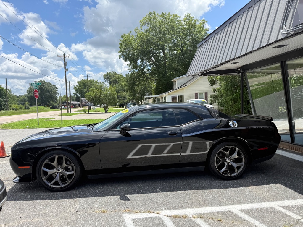 2015 Dodge Challenger - $11,995