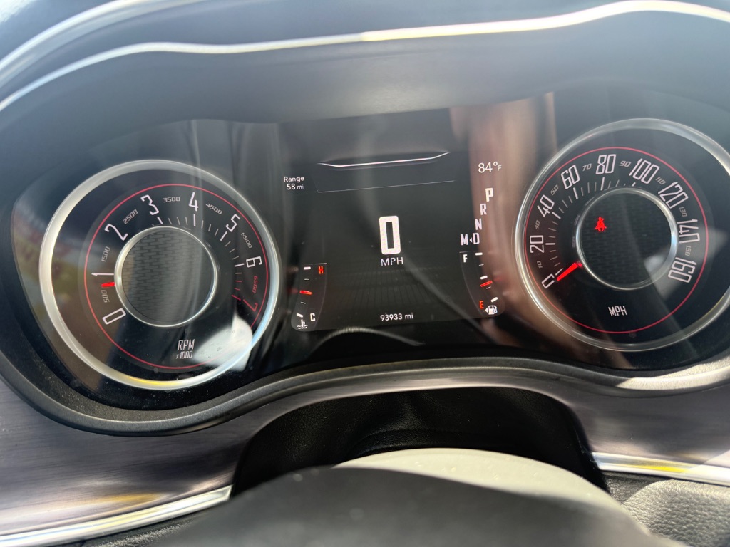 2015 Dodge Challenger - $11,995