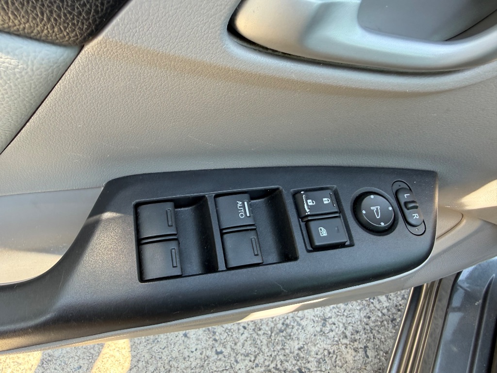 2013 Honda Civic - $10,495