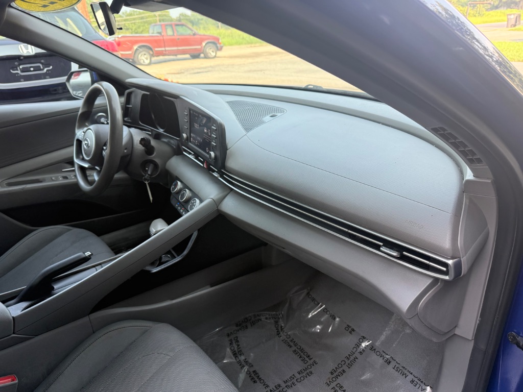 2022 Hyundai Elantra - $12,995