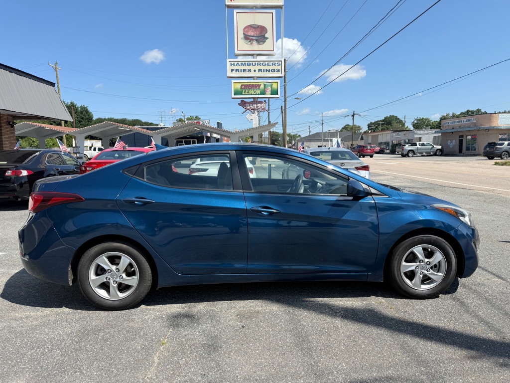 2016 Hyundai Elantra - $5,995