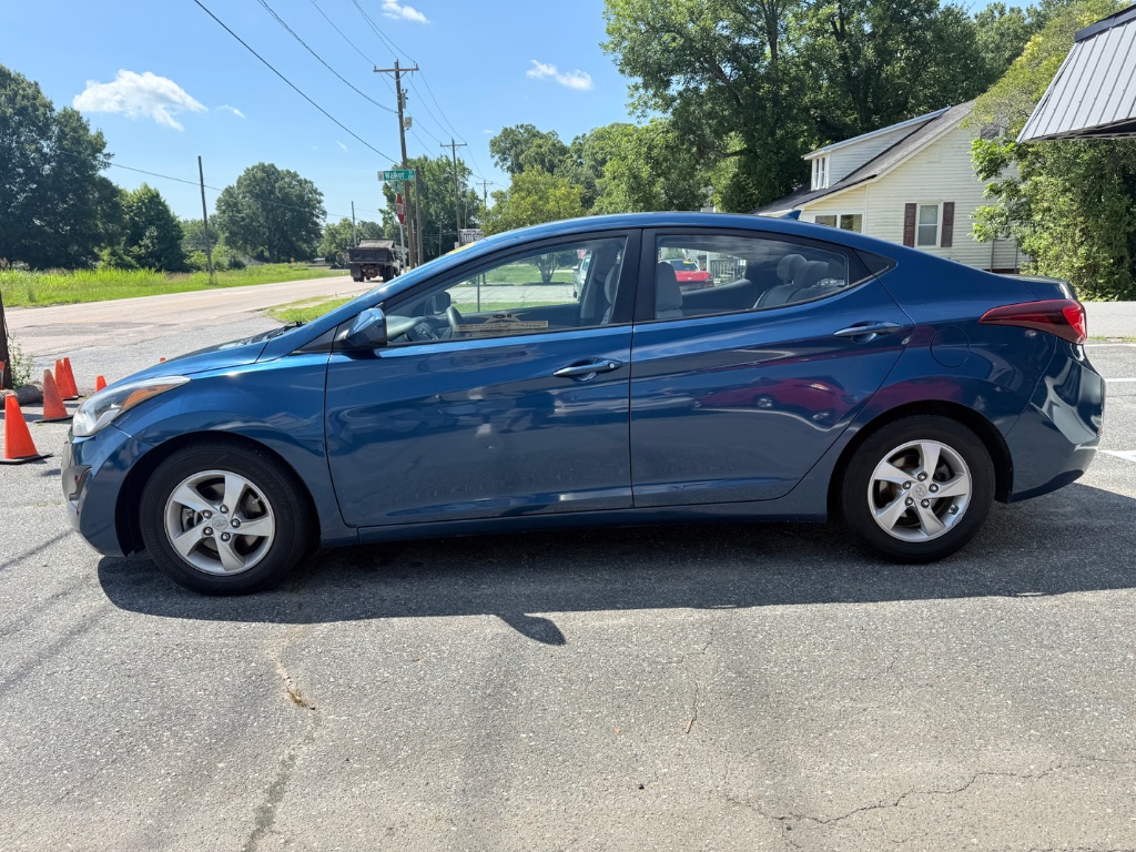 2016 Hyundai Elantra - $5,995