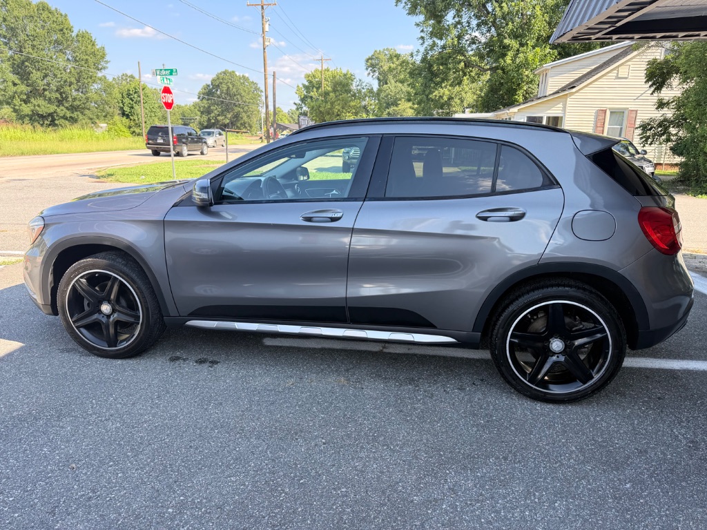 2017 Mercedes-Benz A-Class - $12,595