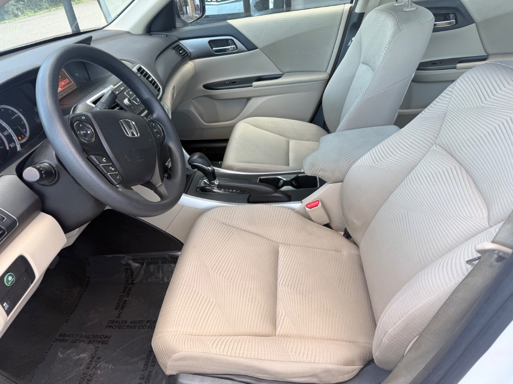 2015 Honda Accord - $10,995