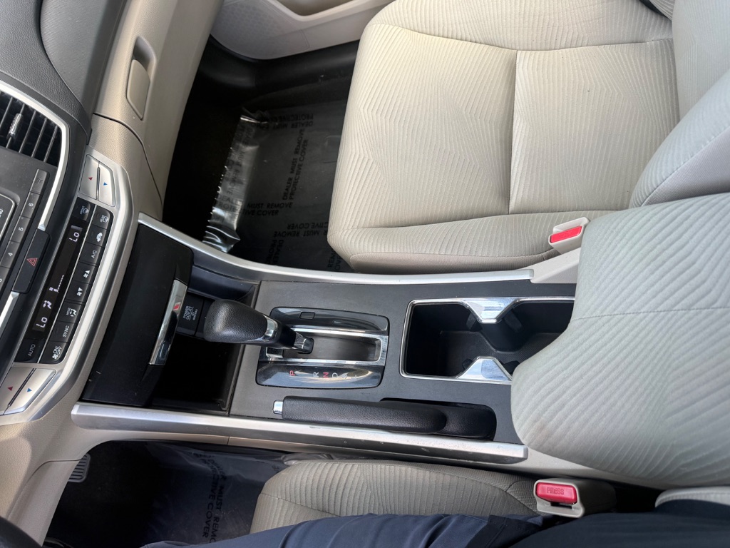 2015 Honda Accord - $10,995