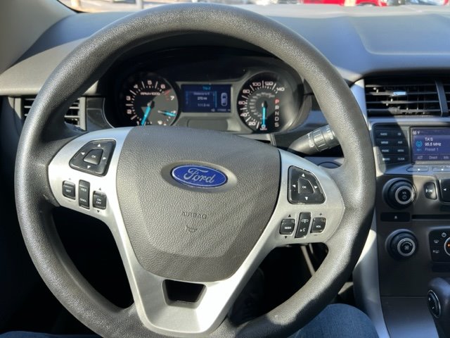 2014 Ford Edge SE photo