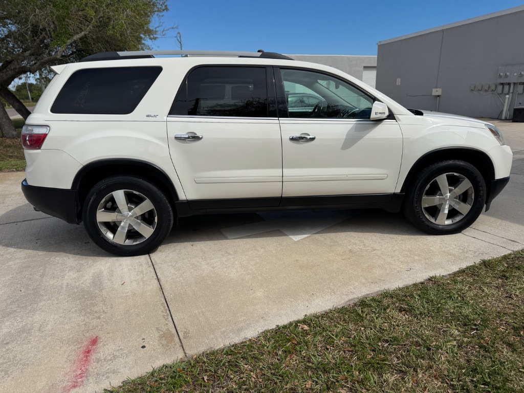2012 GMC Acadia SLT-1 photo