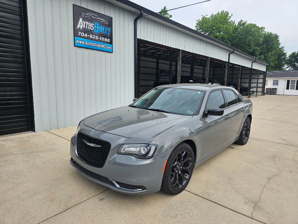 2022 Chrysler Pacifica Touring L photo 25