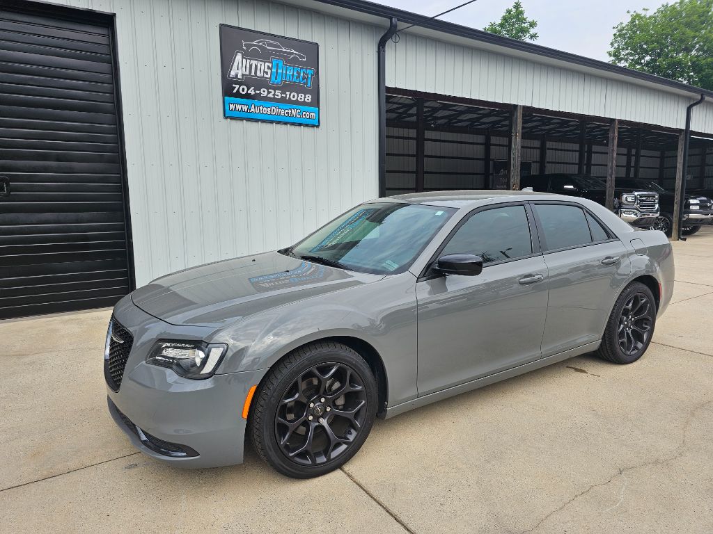 2022 Chrysler Pacifica Touring L photo 23