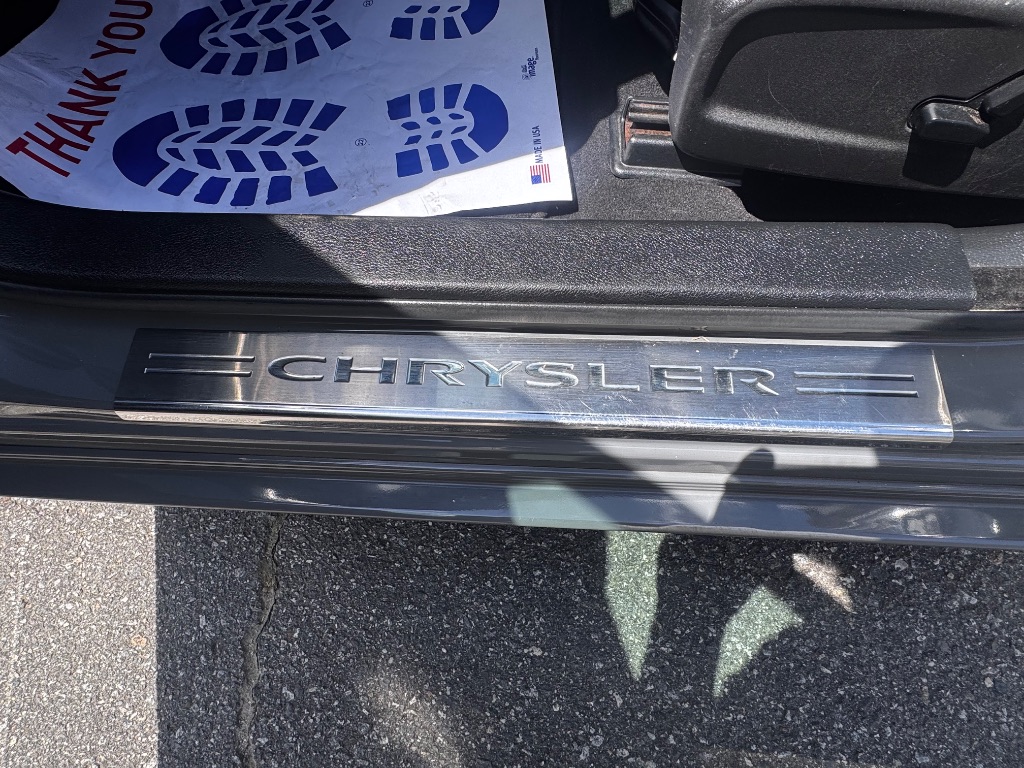2022 Chrysler Pacifica Touring L photo 47