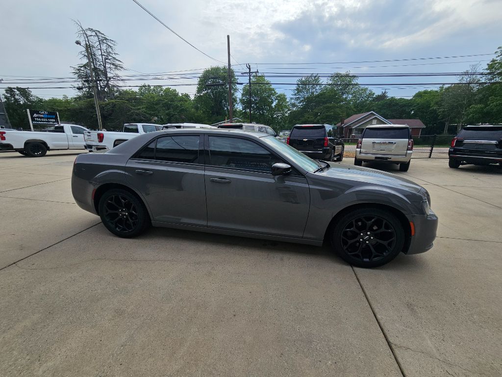 2022 Chrysler Pacifica Touring L photo 29