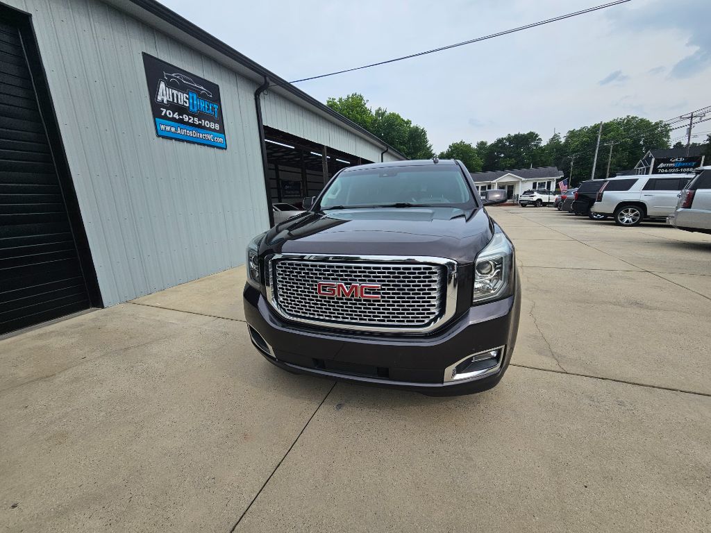2016 GMC Yukon XL 1500 Denali photo