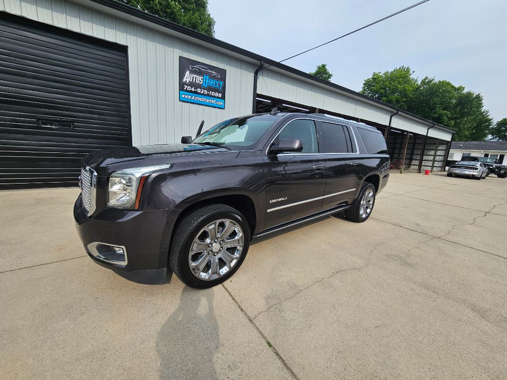 2016 GMC Yukon XL 1500 Denali photo