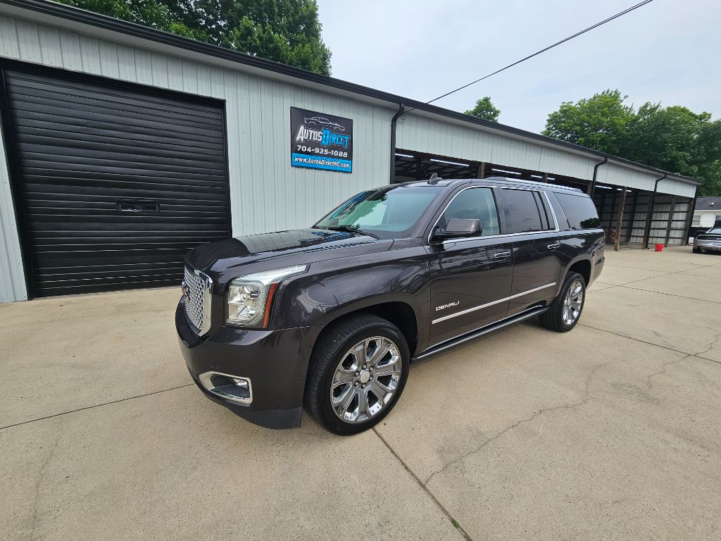 2016 GMC Yukon XL 1500 Denali photo