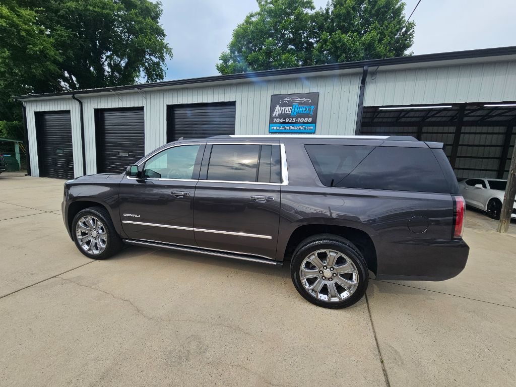 2016 GMC Yukon XL 1500 Denali photo