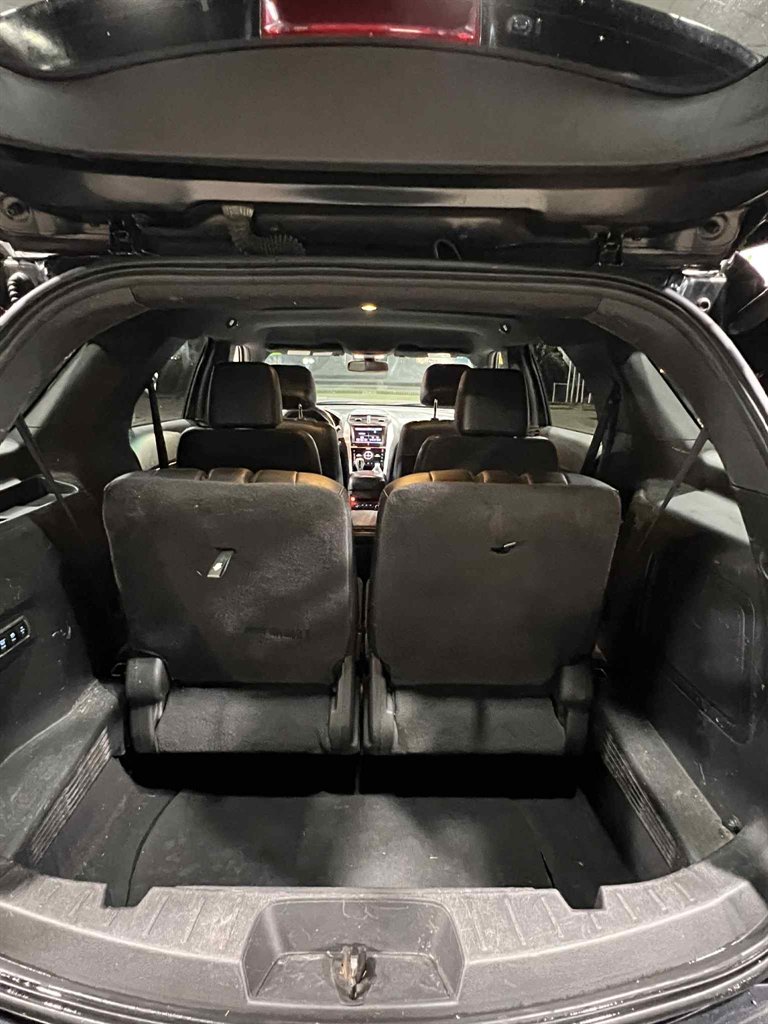 2013 Ford Explorer - $5,995