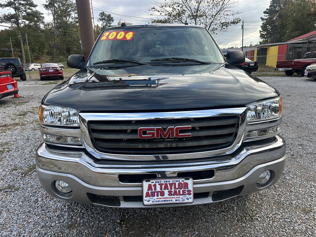 2004 GMC Sierra 1500 Work Truck photo